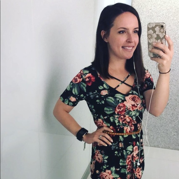 Meet your Posher, Anna - Picture 7 of 7